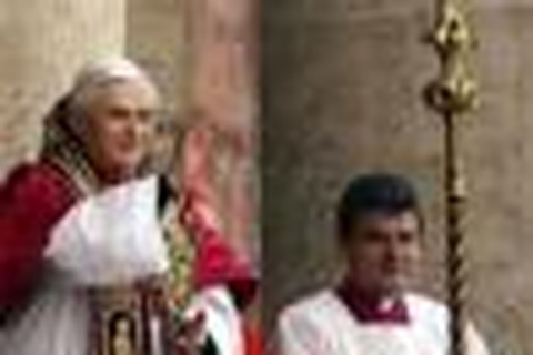 Vài nét về tân Giáo hoàng Benedict XVI 