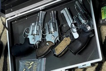 Thu giữ 10kg ma túy, cùng "kho" súng đạn trong căn nhà ở Bình Dương