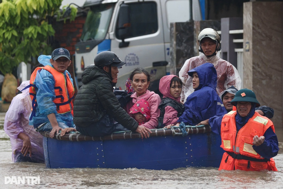 72 giờ khẩn cấp trong lũ - 2