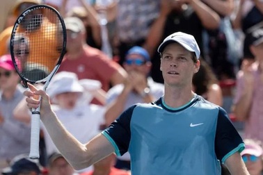 Jannik Sinner không bị cấm thi đấu dù dương tính với doping