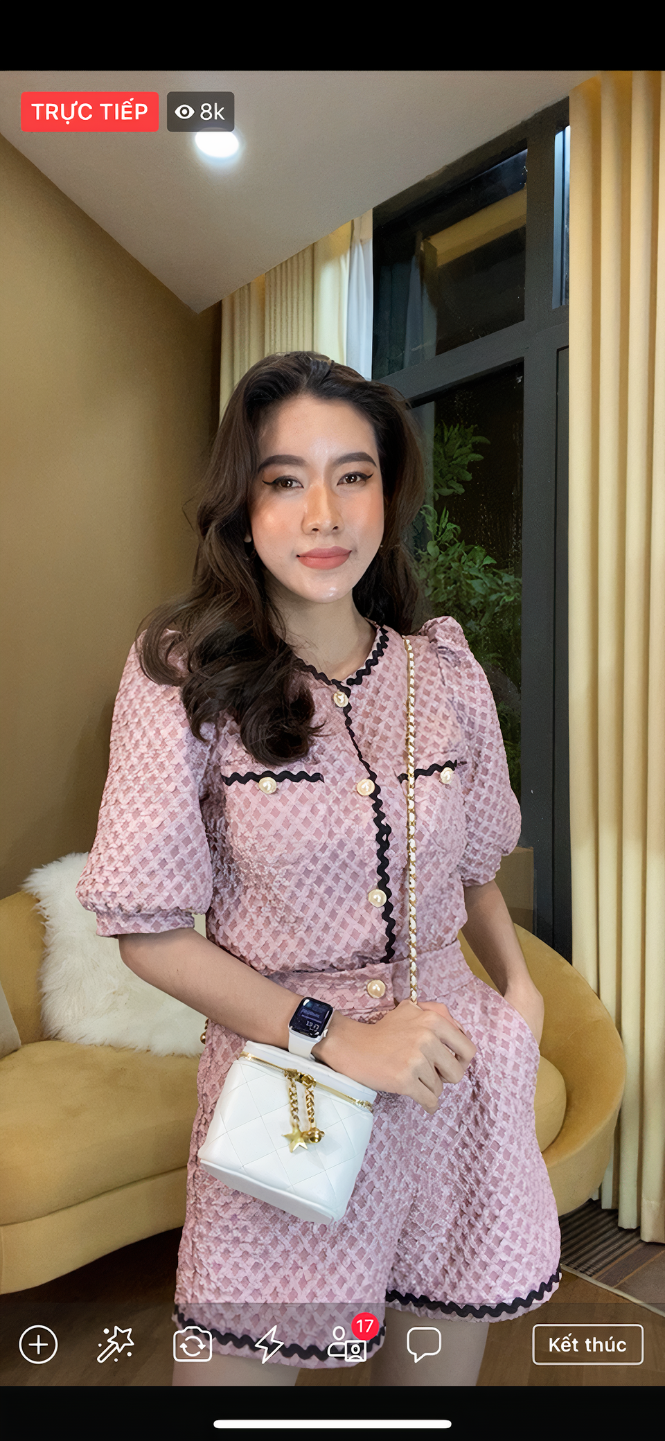 Gợi ý cách mix đồ cho mùa hè năng động cùng LoanLam - 2 Gợi ý cách mix đồ cho mùa hè năng động cùng LoanLam - 2