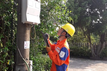 Ngành điện Hà Tĩnh truy thu gần 900 triệu đồng từ "điện tặc"