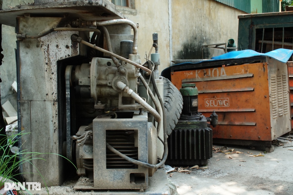 Làng mổ xẻ phế liệu, dân thu nhập bạc triệu mỗi ngày ở Bắc Ninh - 5 Làng mổ xẻ phế liệu, dân thu nhập bạc triệu mỗi ngày ở Bắc Ninh - 5