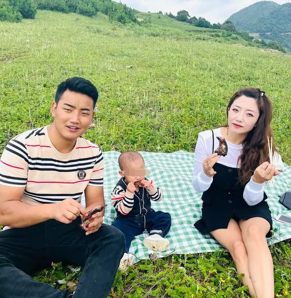 U50 lấy chồng kém 17 tuổi và cái kết bất ngờ - 3