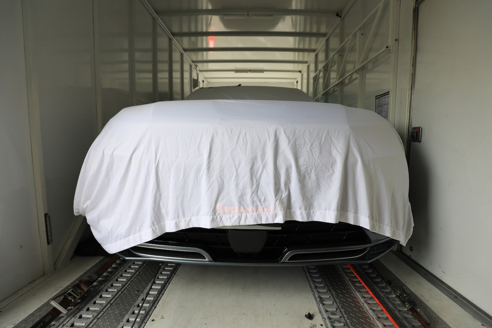 Cận cảnh hai mẫu xe điện VinFast vừa cập bến Los Angeles Auto Show - 4 Cận cảnh hai mẫu xe điện VinFast vừa cập bến Los Angeles Auto Show - 4