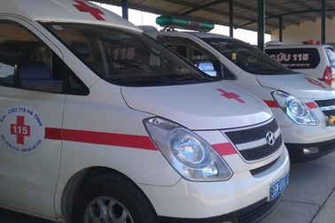 Thu hồi biển xanh của dàn xe cấp cứu tư nhân
