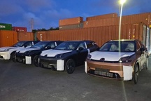 Thêm xe Trung Quốc "ăn xăng như ngửi" về Việt Nam, sắp lên sàn đấu Everest