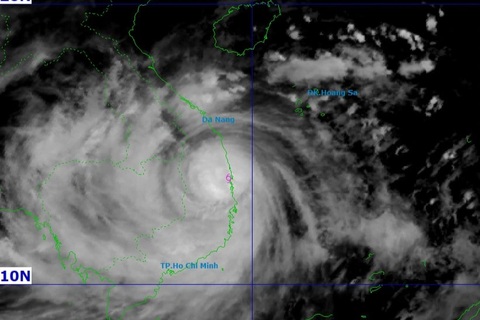 Bão Kalmaegi đổ bộ đất liền các tỉnh Đắk Lắk - Gia Lai, mạnh cấp 13