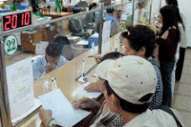 Tiền vào ngân hàng đã chậm lại