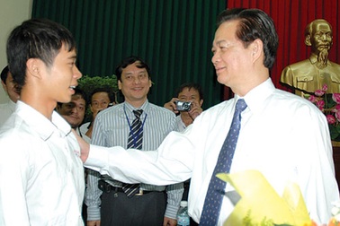 Thảm đỏ chờ đón 