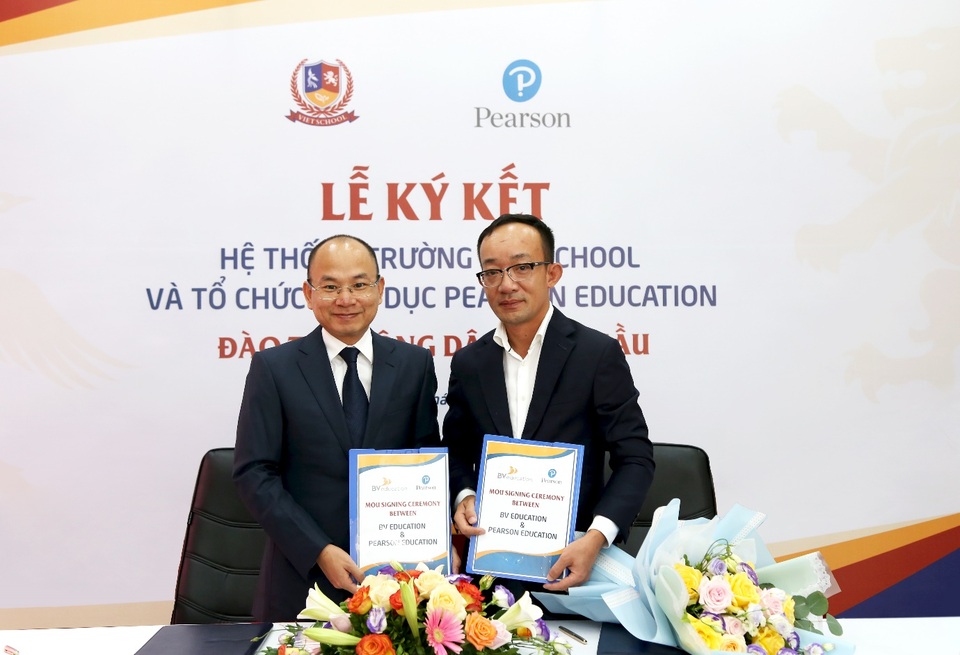 Trường Vietschool hợp tác toàn diện với Tổ chức giáo dục Pearson Education - 1 Trường Vietschool hợp tác toàn diện với Tổ chức giáo dục Pearson Education - 1