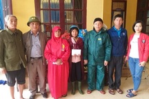 Chủ tịch xã qua đời sau khi giúp dân được truy tặng Huân chương Lao động