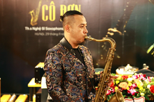Nghệ sĩ Saxophone đầu tiên của Việt Nam phát hành đĩa than