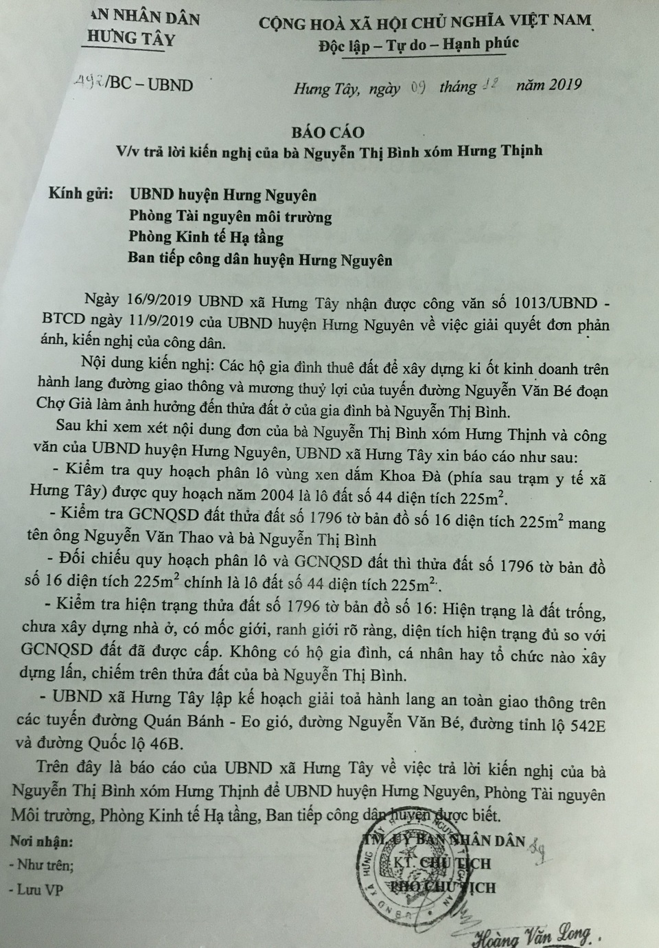 Xã cho thuê đất xây ki ốt ngay trên hành lang an toàn giao thông, dân “đội đơn” khiếu nại - 5 Xã cho thuê đất xây ki ốt ngay trên hành lang an toàn giao thông, dân “đội đơn” khiếu nại - 5