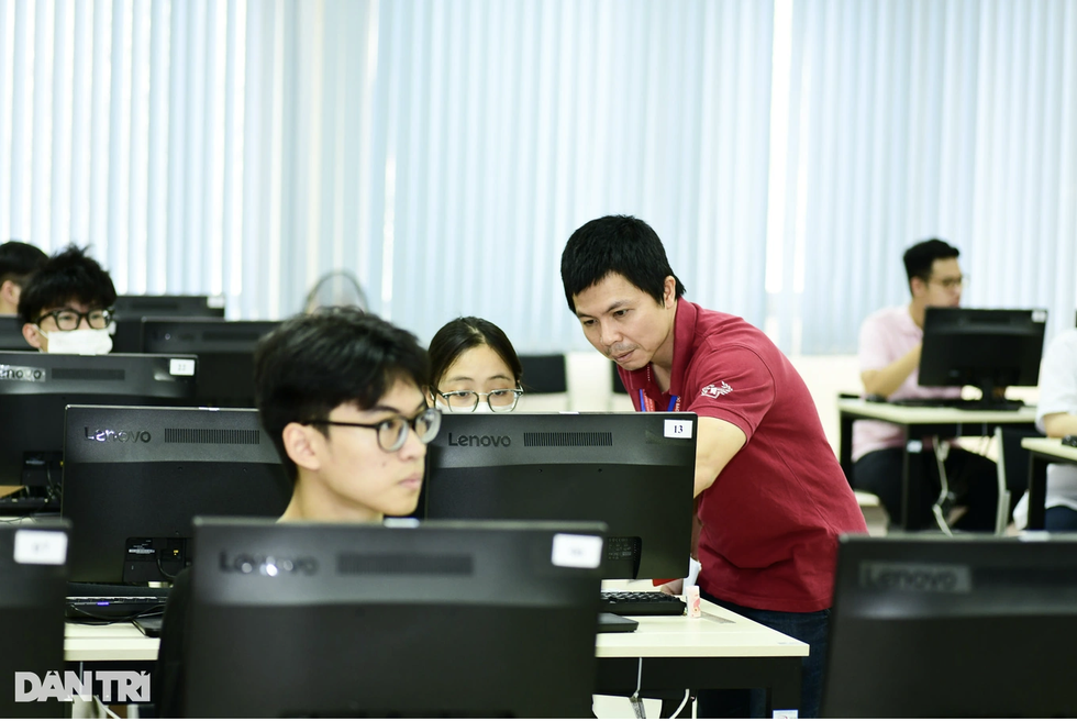 Minh bạch trong tuyển sinh: Chặn kẽ hở cho tiêu cực và lợi ích nhóm! - 1