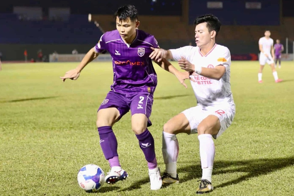 CLB Bình Dương thua ngược Thể Công Viettel, SL Nghệ An thắng CLB Bình Định - 1 CLB Bình Dương thua ngược Thể Công Viettel, SL Nghệ An thắng CLB Bình Định - 1