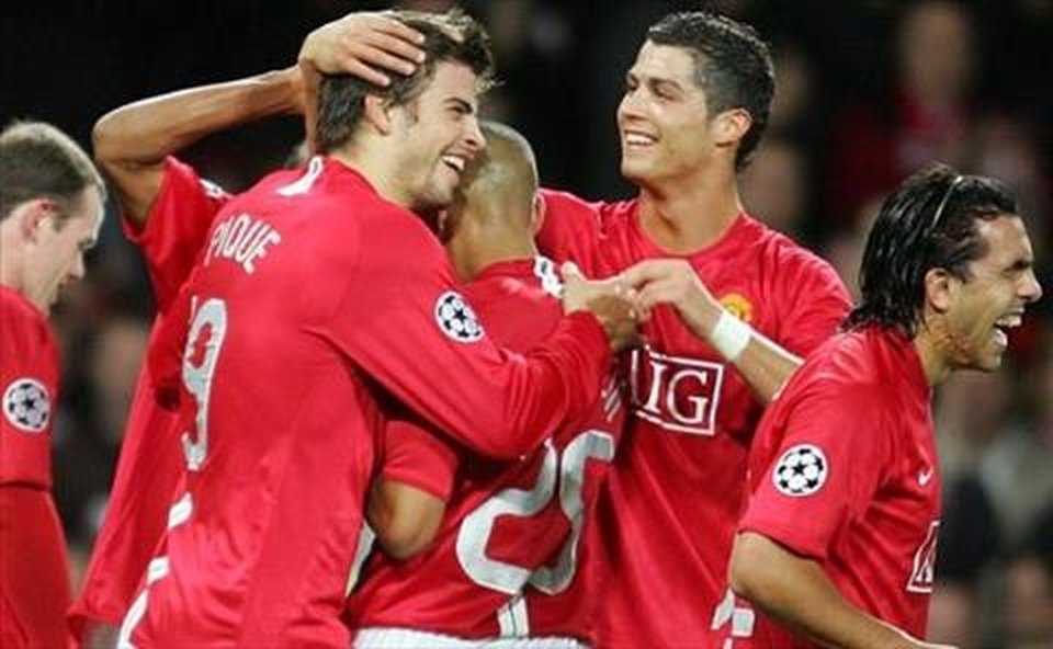 12 cầu thủ may mắn từng là đồng đội của Messi lẫn C.Ronaldo - 3 12 cầu thủ may mắn từng là đồng đội của Messi lẫn C.Ronaldo - 3