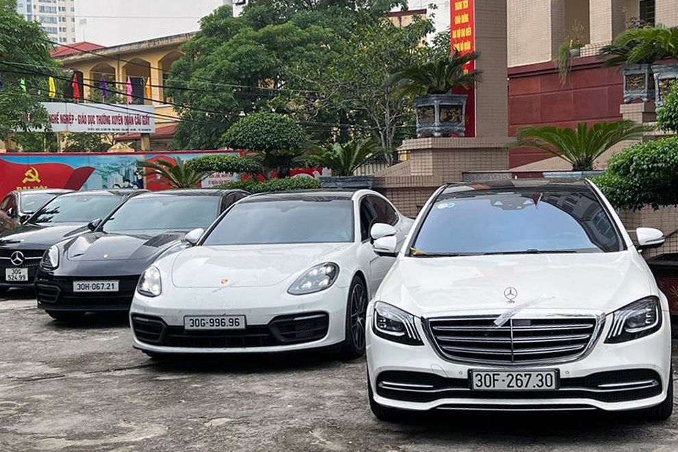 Chân dung ông trùm đường dây cờ bạc ở Hà Nội mê siêu xe - 3 Chân dung ông trùm đường dây cờ bạc ở Hà Nội mê siêu xe - 3