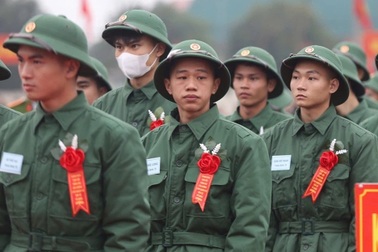 Trốn nhập ngũ, nam thanh niên bị phạt 62,5 triệu đồng