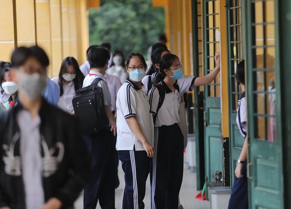 Thi vào lớp 10 ở Hà Nội: Con học đến trầm cảm, phụ huynh lo phương án dự bị - 1 Thi vào lớp 10 ở Hà Nội: Con học đến trầm cảm, phụ huynh lo phương án dự bị - 1