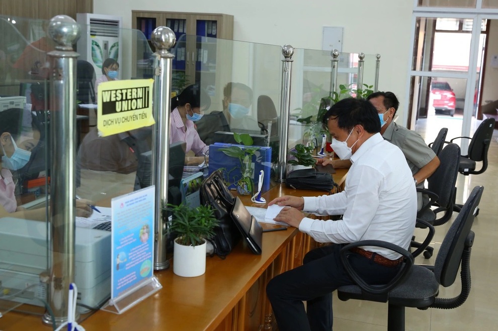Nguồn vốn nhân văn chia sẻ mọi khó khăn cho người sử dụng lao động - 2 Nguồn vốn nhân văn chia sẻ mọi khó khăn cho người sử dụng lao động - 2