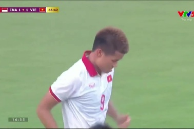 U22 Việt Nam 1-1 U22 Indonesia: Văn Tùng ghi bàn bất ngờ