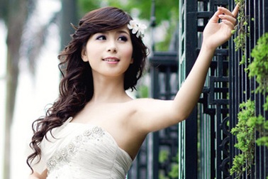 Nét yêu kiều của 20 nữ sinh Hoa khôi du lịch