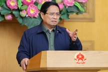 Thủ tướng chủ trì họp khẩn về ứng phó mưa lũ lịch sử ở miền Trung