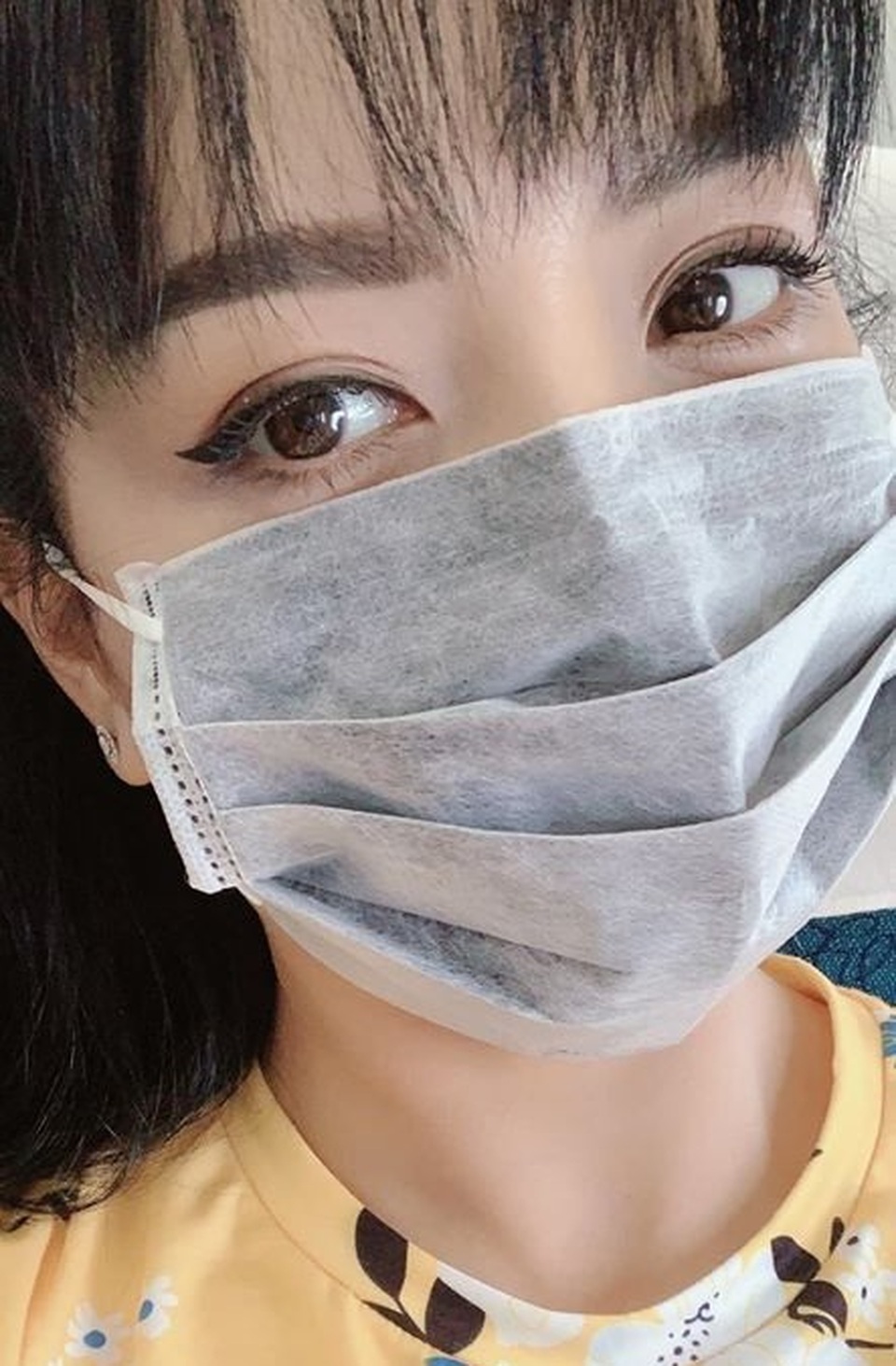 Cách ly tập trung, nghệ sĩ Việt xúc động gọi nhân viên y tế là “người hùng” - 1 Cách ly tập trung, nghệ sĩ Việt xúc động gọi nhân viên y tế là “người hùng” - 1
