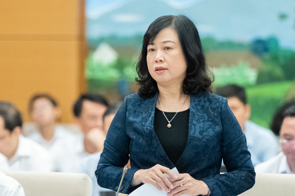 Bộ trưởng Y tế: “50% thuốc bán qua mạng có thể là giả” - 2 Bộ trưởng Y tế: “50% thuốc bán qua mạng có thể là giả” - 2