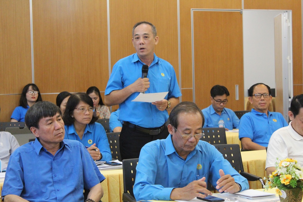 Sửa luật để tăng niềm tin của người lao động vào chính sách bảo hiểm xã hội - 4 Sửa luật để tăng niềm tin của người lao động vào chính sách bảo hiểm xã hội - 4