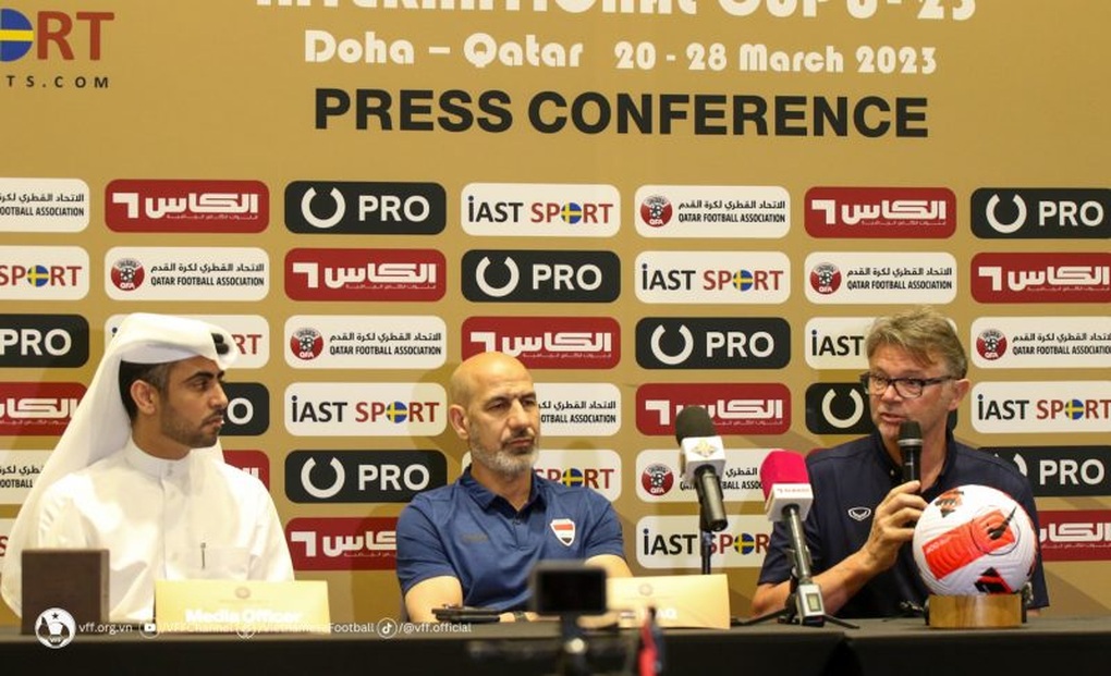 HLV Philippe Troussier: U23 Việt Nam có phong cách thi đấu khác biệt - 1 HLV Philippe Troussier: U23 Việt Nam có phong cách thi đấu khác biệt - 1