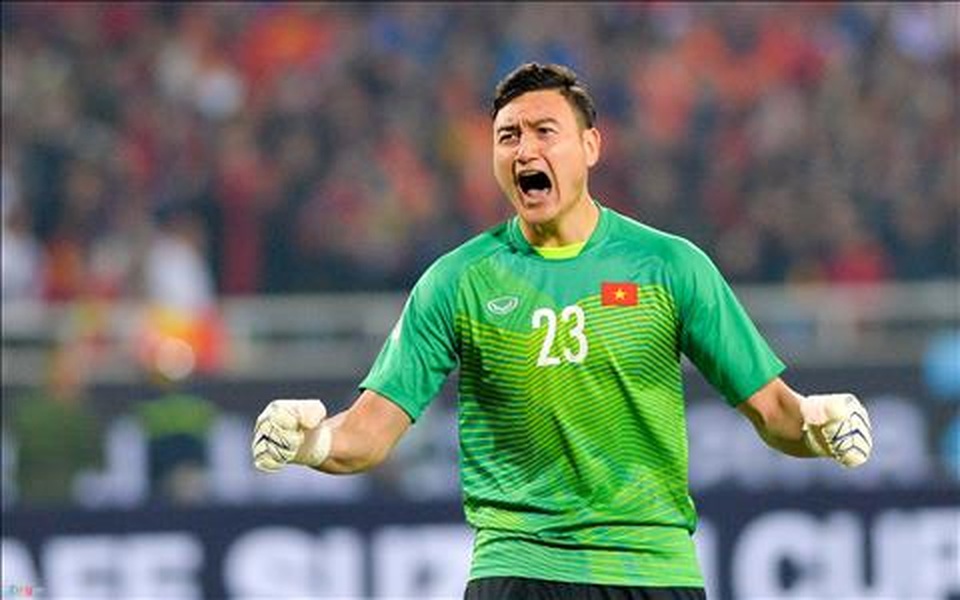 Thủ môn chiếm suất bắt chính của Văn Lâm ở Muangthong United là ai? - 2 Thủ môn chiếm suất bắt chính của Văn Lâm ở Muangthong United là ai? - 2