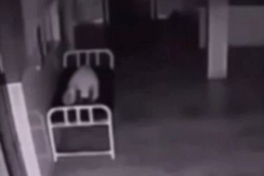 Rợn người khoảnh khắc linh hồn lìa khỏi thân xác