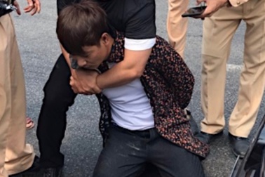 Lực lượng CSGT “hóa trang” mật phục bắt đối tượng buôn ma túy