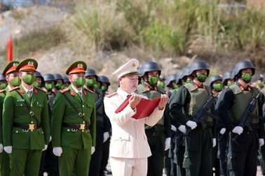 Giám đốc Trung tâm Huấn luyện quốc gia về phòng, chống khủng bố là ai?