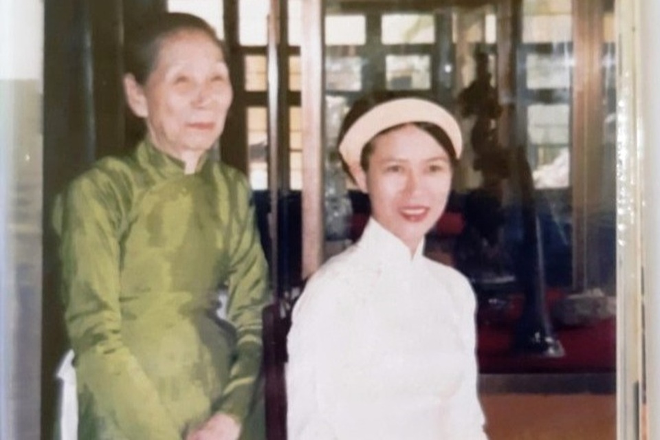 Cung nữ cuối cùng triều Nguyễn và những câu chuyện trong cung cấm - 3 Cung nữ cuối cùng triều Nguyễn và những câu chuyện trong cung cấm - 3