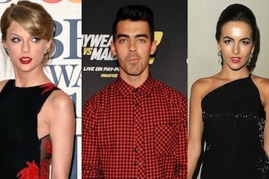 Khi sao chơi trò “tam giác tình yêu”