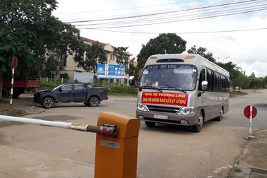 Nhiều người Việt Nam ở Lào đã về nước tránh lũ sau vụ vỡ đập thủy điện