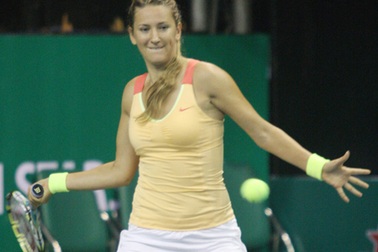 Azarenka và Lopez thắng tại giải đấu giao hữu ở TP.HCM