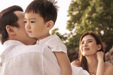 Lương Thế Thành, Thúy Diễm vi vu Phú Quốc cùng con trai