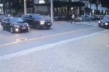 Lĩnh hậu quả nghiêm trọng vì giành đường của nhau