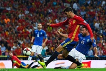 Bán kết Euro 2020: Cuộc đấu của những nhà vô địch