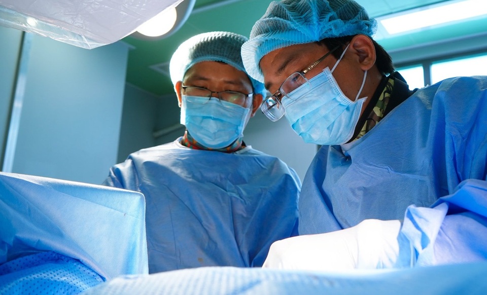Uống 15 lon bia mỗi ngày, người đàn ông bị suy tim nặng - 1 Uống 15 lon bia mỗi ngày, người đàn ông bị suy tim nặng - 1