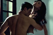 Những sao Việt chịu khó cởi đồ nhất trên màn ảnh