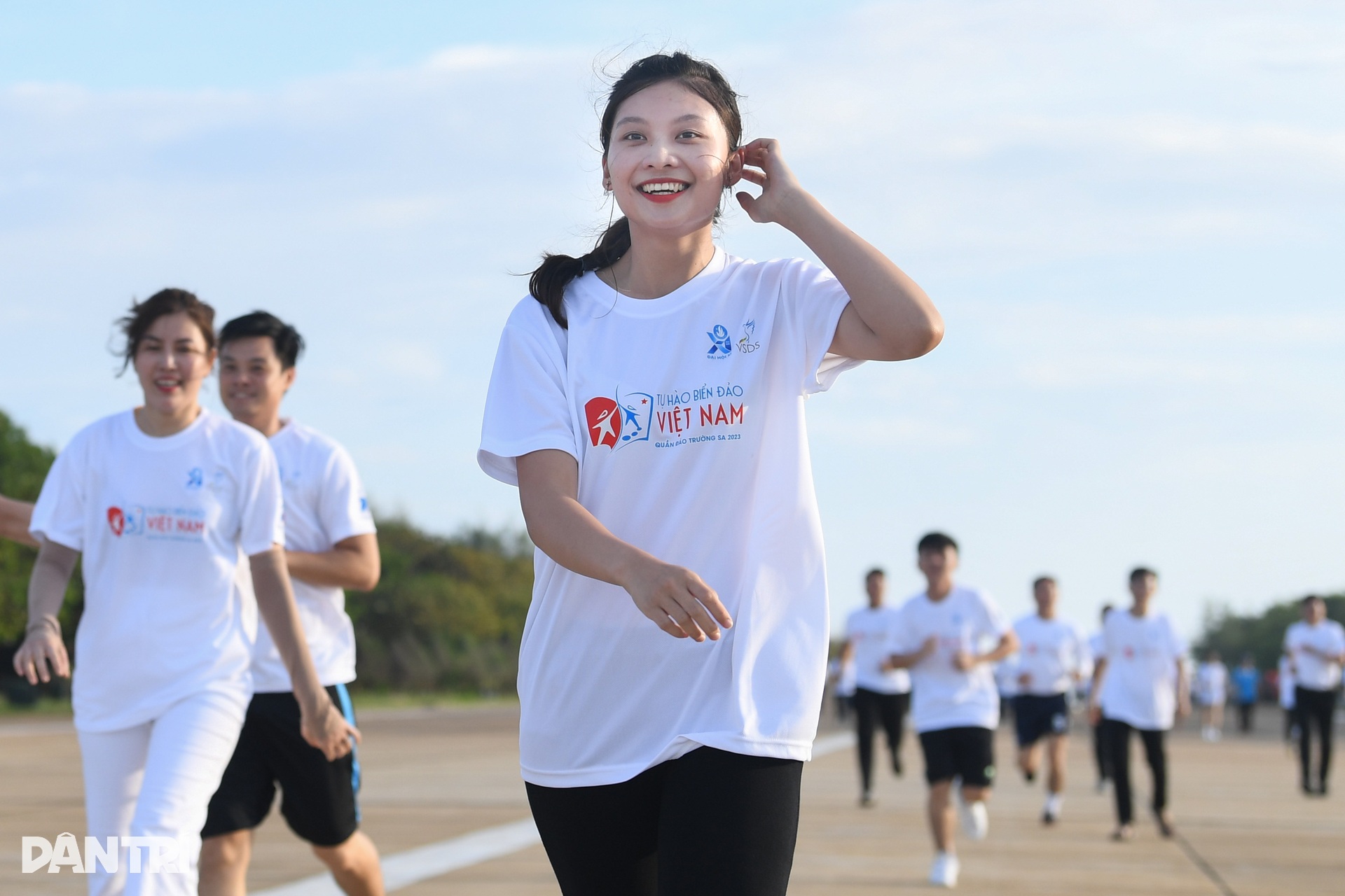 Giải thể thao đặc biệt tại quần đảo Trường Sa - 7 Giải thể thao đặc biệt tại quần đảo Trường Sa - 7