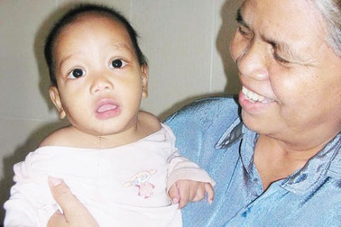 Chuyện về những đứa trẻ được moi lên từ đất 