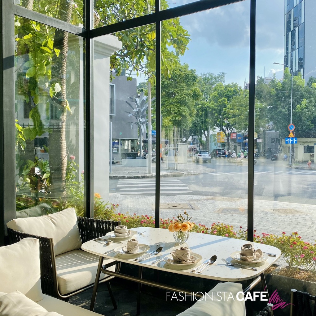 Ra mắt Khu vườn mùa đông trong nhà hàng Fashionista Café - 1 Ra mắt Khu vườn mùa đông trong nhà hàng Fashionista Café - 1