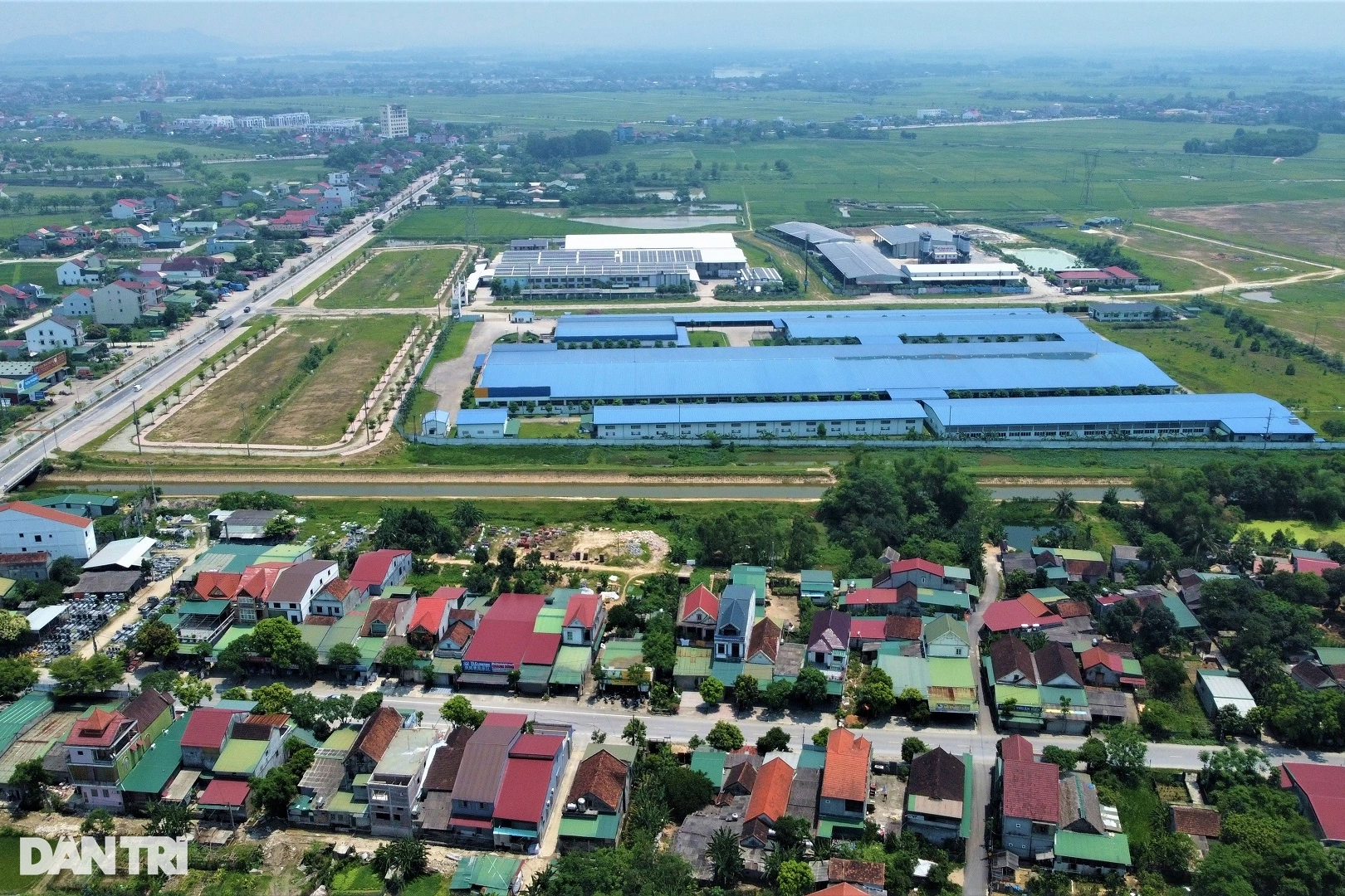 View - Quê hương cố Tổng Bí thư Trần Phú - "Về làng quê ngỡ như phố" | Báo Dân trí