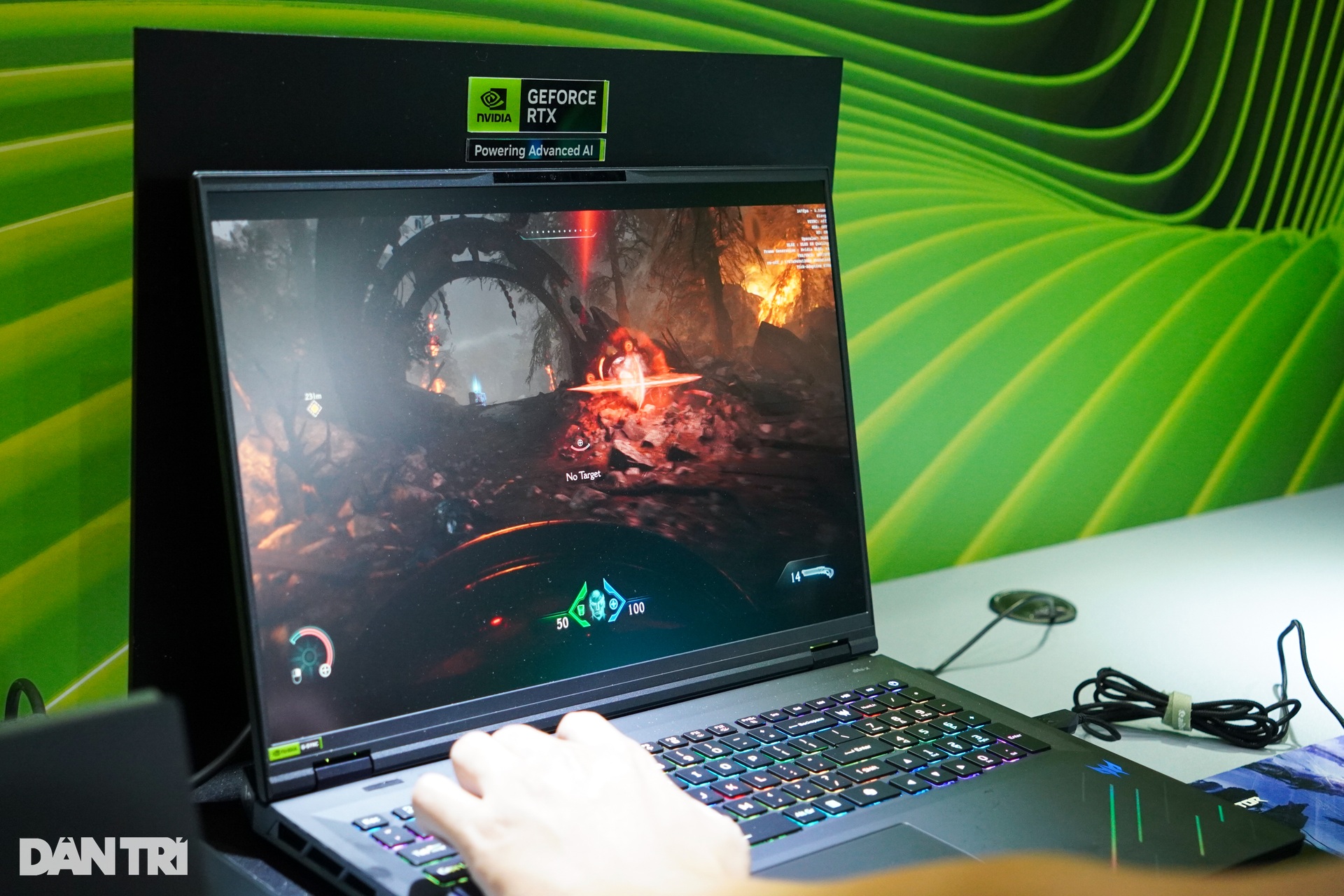 Computex 2025: Laptop gaming AI hiệu suất cao thay thế máy tính bàn - 16 Computex 2025: Laptop gaming AI hiệu suất cao thay thế máy tính bàn - 16